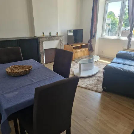 Apartment 2 Ch La Romagne