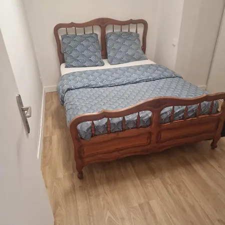 2 Ch Apartment La Romagne