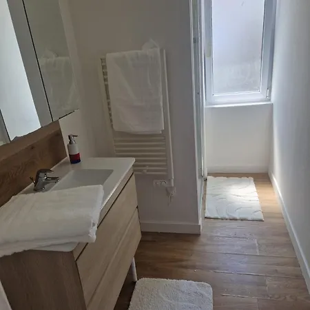 Apartment 2 Ch La Romagne